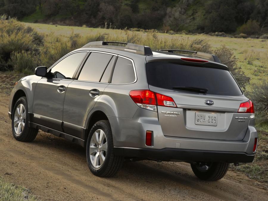 Subaru Outback 3.6R 2009 года  (фото 8 из 14)